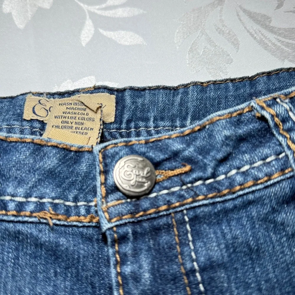 Earl Jean Women Medium Wash Denim Cuffed Shorts Size 8 Flap Back Pockets Y2K